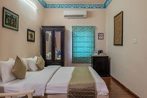Suryaa Villa - A City Centre Hotel