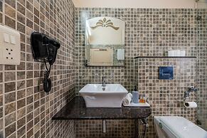 Suryaa Villa - A City Centre Hotel