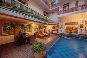 Suryaa Villa - A City Centre Hotel