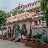 Suryaa Villa - A City Centre Hotel