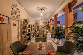 Suryaa Villa - A City Centre Hotel