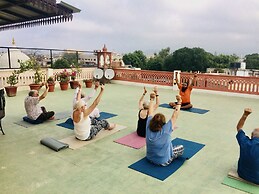 Suryaa Villa - A City Centre Hotel