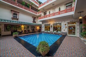Suryaa Villa - A City Centre Hotel