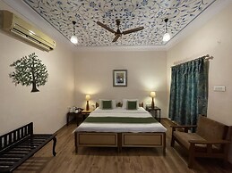 Suryaa Villa - A City Centre Hotel