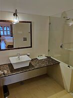 Suryaa Villa - A City Centre Hotel