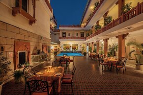 Suryaa Villa - A City Centre Hotel