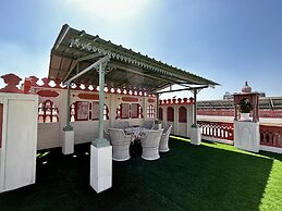 Suryaa Villa - A City Centre Hotel