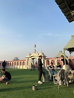 Suryaa Villa - A City Centre Hotel