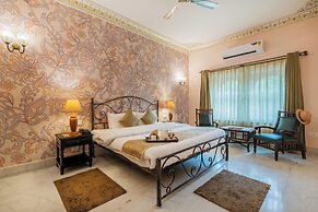Suryaa Villa - A City Centre Hotel