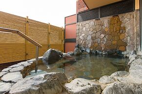 Apa Hotel Komatsu Grand