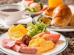 Apa Hotel Komatsu Grand