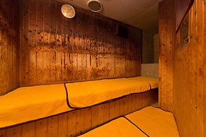 Apa Hotel Komatsu Grand