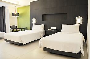 Avillion Admiral Cove