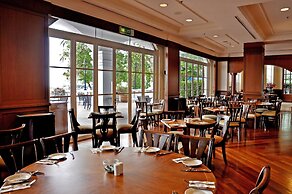 Avillion Admiral Cove