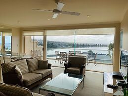 The Bluff Resort Apartments