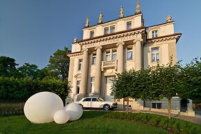 Platinum Palace Boutique Hotel & SPA