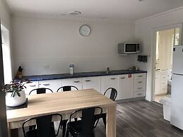 Georges Bay Apartments