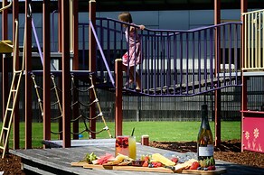 Georges Bay Apartments