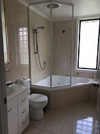 Georges Bay Apartments