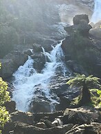 Georges Bay Apartments