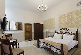Theatre Boutique Aparthotel