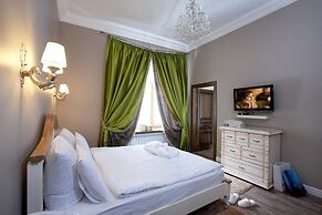 Theatre Boutique Aparthotel