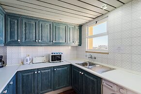 Marina Plaza - Apartments