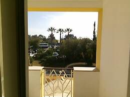 Marina Plaza - Apartments
