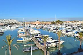 Marina Plaza - Apartments