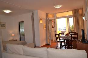 Marina Plaza - Apartments