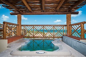 Villa del Palmar Cancun Luxury Beach Resort & Spa