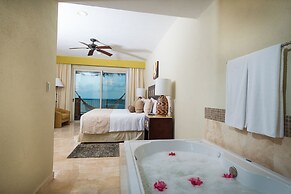 Villa del Palmar Cancun Luxury Beach Resort & Spa
