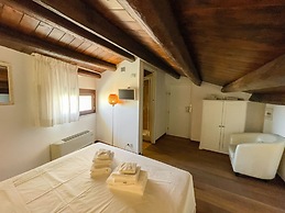 La Plumeria Hotel