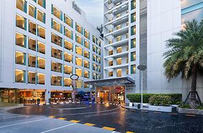 Radisson Suites Bangkok Sukhumvit