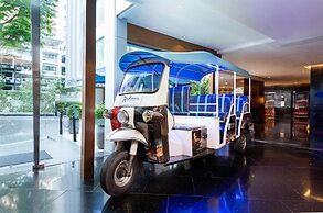 Radisson Suites Bangkok Sukhumvit
