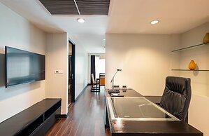 Radisson Suites Bangkok Sukhumvit