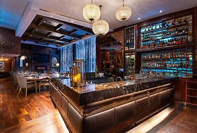 Radisson Suites Bangkok Sukhumvit