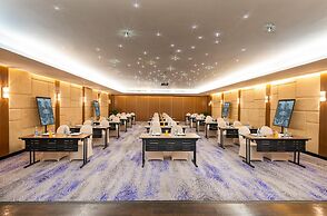 Radisson Suites Bangkok Sukhumvit