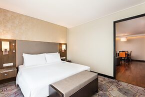 Radisson Suites Bangkok Sukhumvit