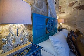 Chapel 5 Suites
