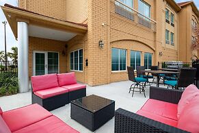 La Quinta Inn & Suites by Wyndham Hinesville - Fort Stewart
