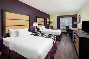 La Quinta Inn & Suites by Wyndham Hinesville - Fort Stewart
