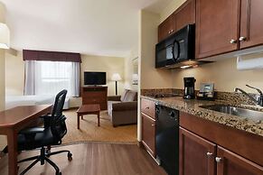 Days Inn & Suites by Wyndham Sherwood Park Edmonton