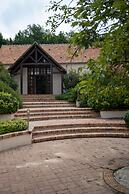 Domaine et Golf de Vaugouard - La Maison Younan
