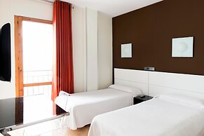 Hostal Joaquín Costa Un Punto Chic