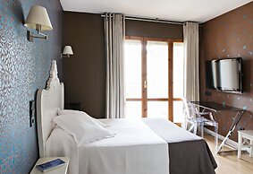 Hostal Joaquín Costa Un Punto Chic