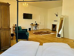 Schlossparkhotel Mariakirchen