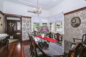 Rosebridge House Bed & Breakfast Adult Retreat