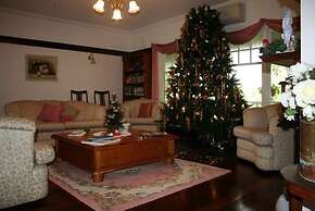 Rosebridge House Bed & Breakfast Adult Retreat