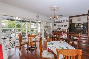 Rosebridge House Bed & Breakfast Adult Retreat